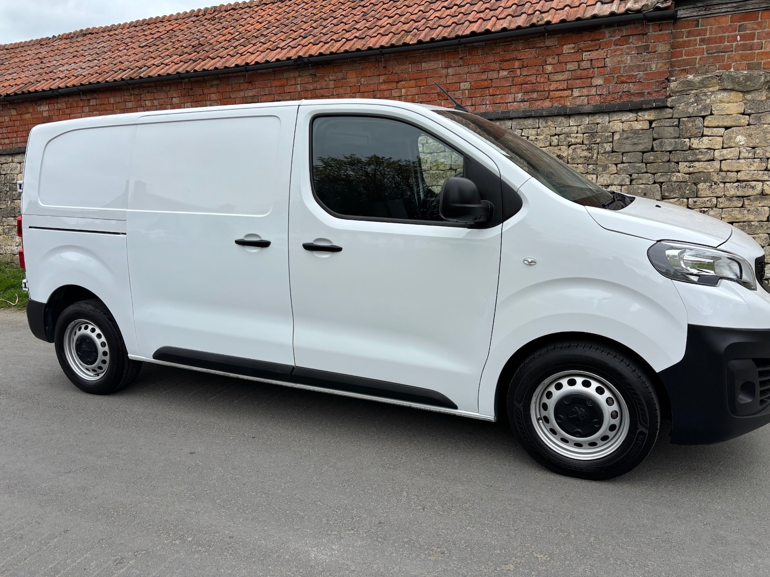 Used Peugeot Expert 2023 for sale - 78092879: Photo 2