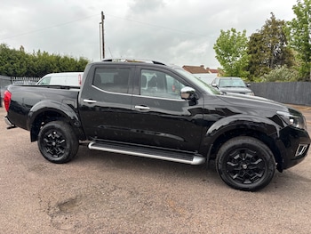 Used Nissan Navara 2020 for sale - 78608437: Photo