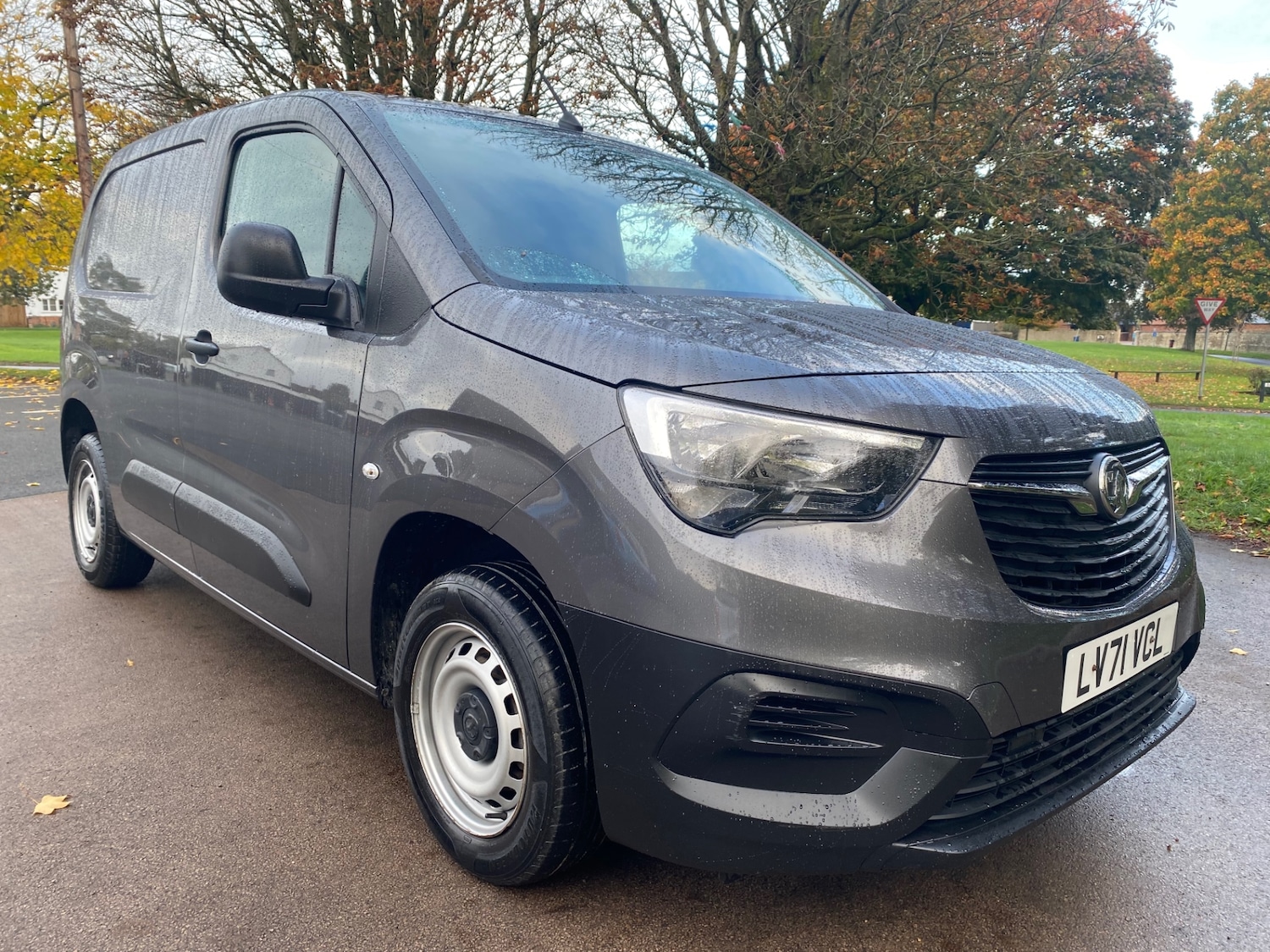 Used Vauxhall Combo 2021 for sale - 76339840: Photo 1