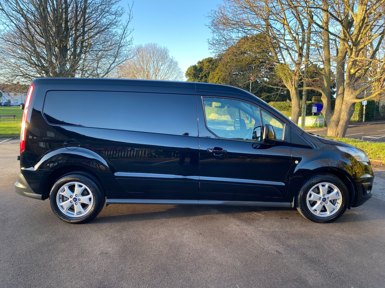 Used Ford Transit Connect 2017 for sale - 77105810: Photo 6