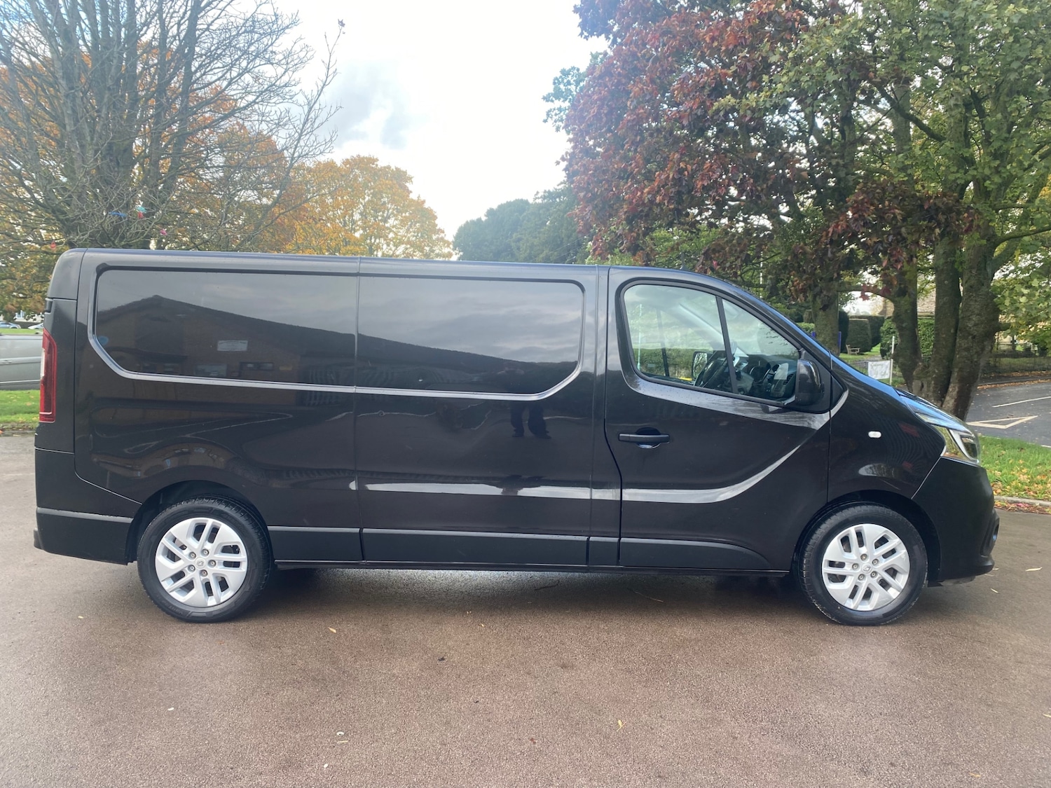 Used Renault Trafic 2020 for sale - 76427860: Photo 10