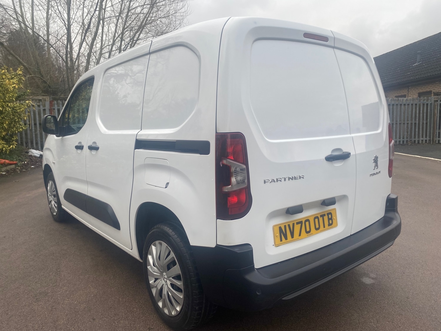 Used Peugeot Partner 2021 for sale - 77607844: Photo 8