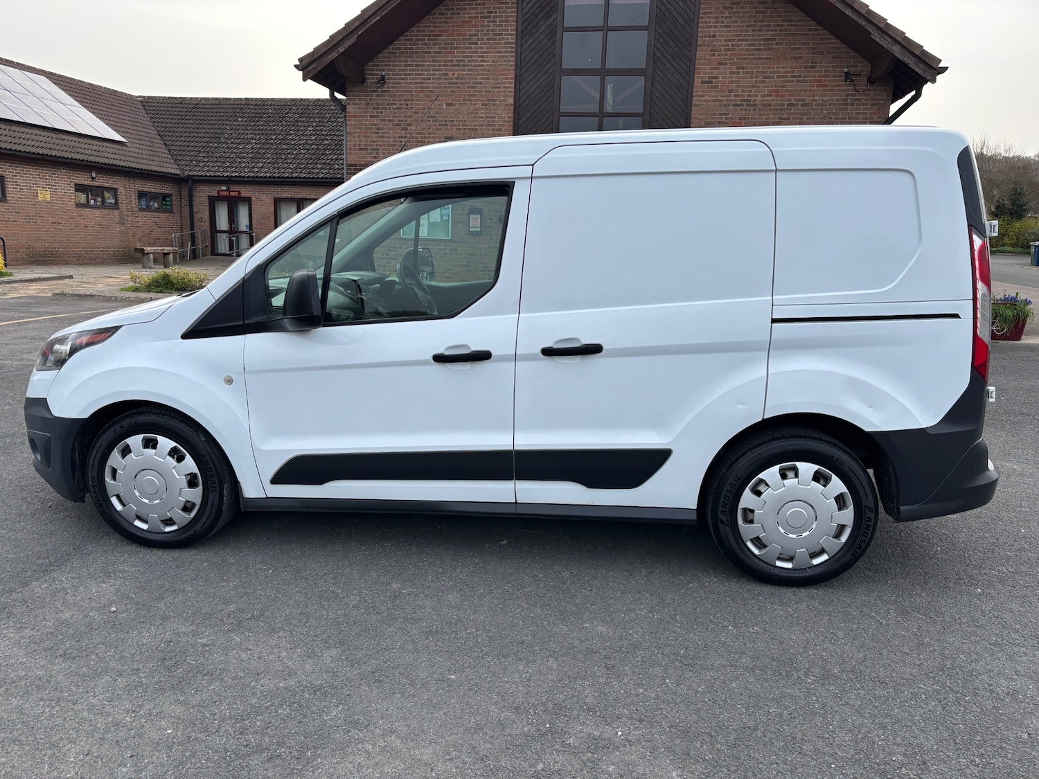 Used Ford Transit Connect 2018 for sale - 77983536: Photo 7
