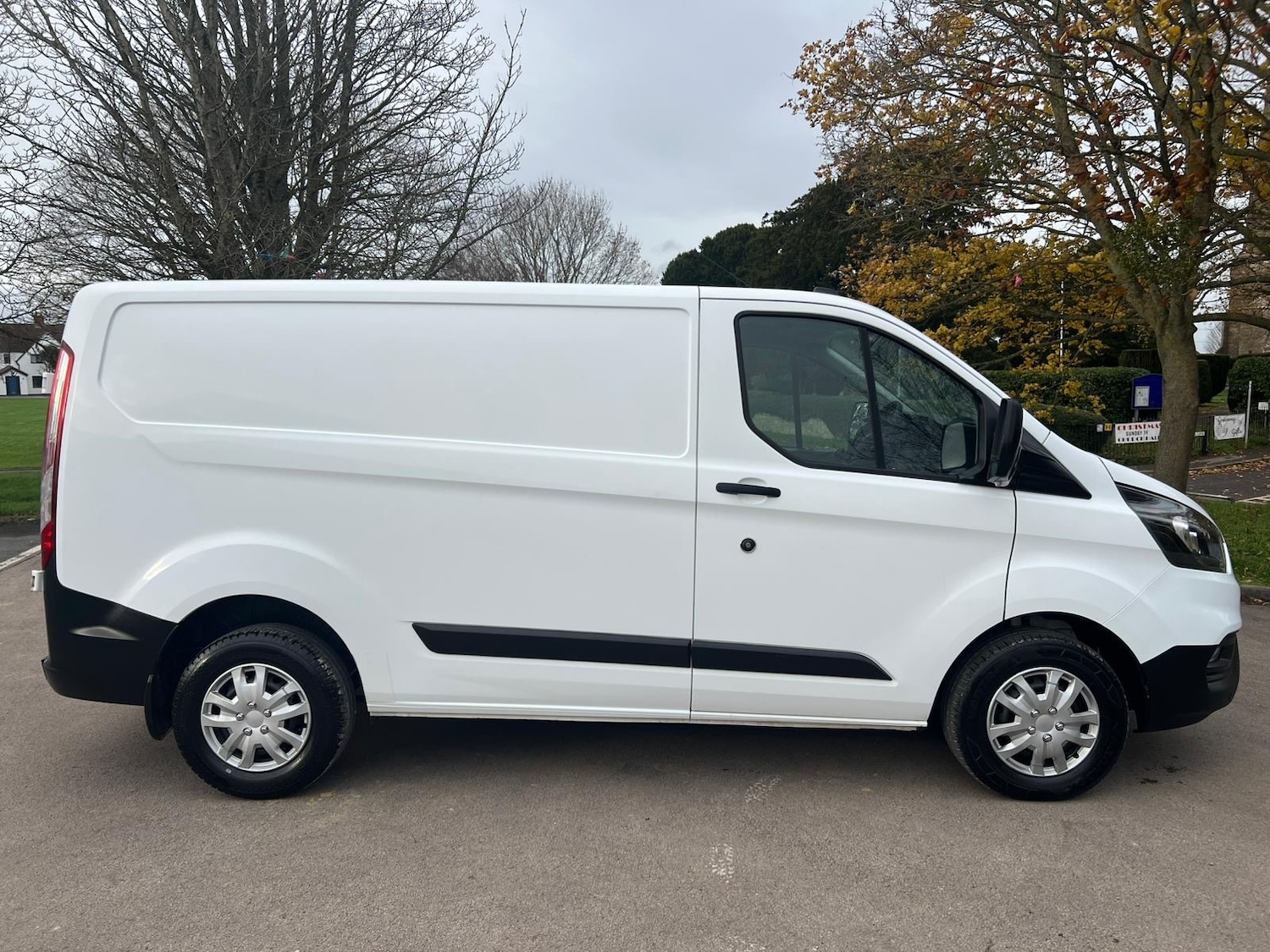 Used Ford Transit Custom 2019 for sale - 76831931: Photo 8