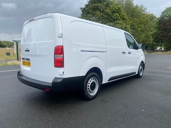 Used Vauxhall Vivaro 2023 for sale - 75251056: Photo