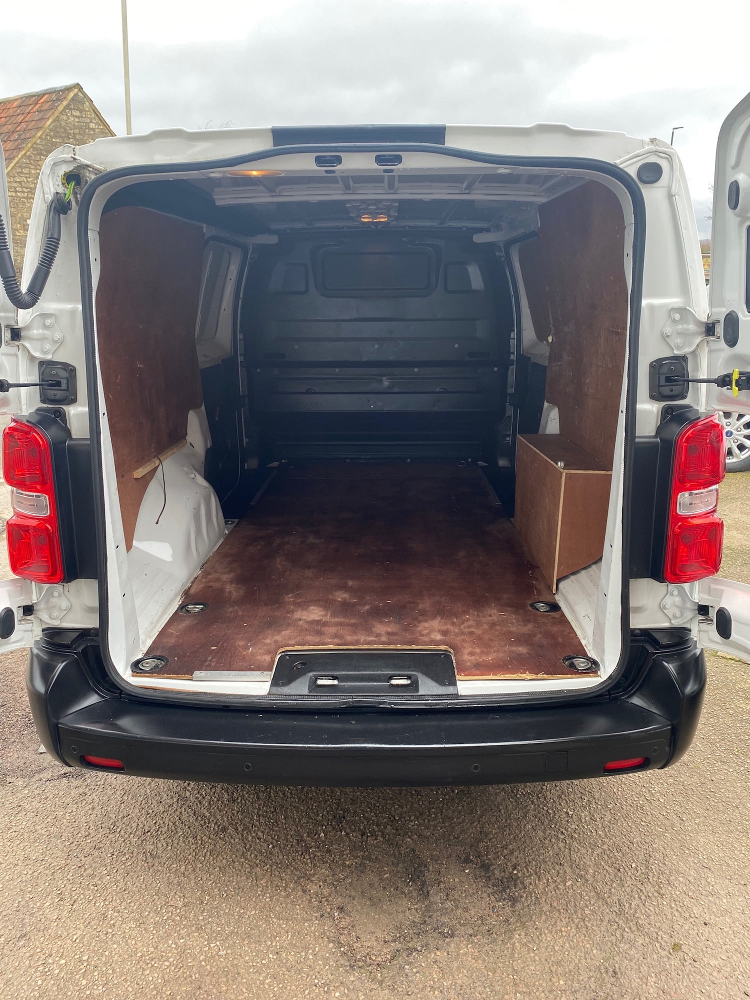 Used Vauxhall Vivaro 2020 for sale - 77639236: Photo 11