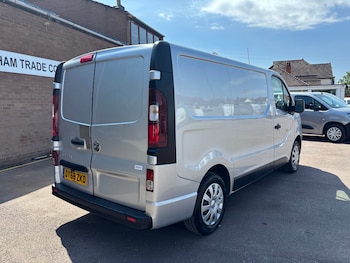 Used Vauxhall Vivaro 2018 for sale - 79543065: Photo