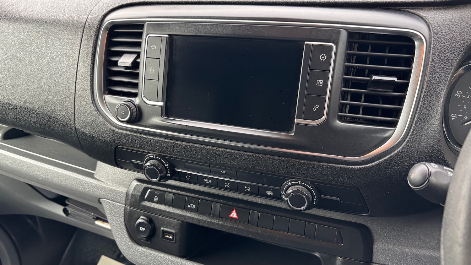 Used Vauxhall Vivaro 2019 for sale - 77988307: Photo 13