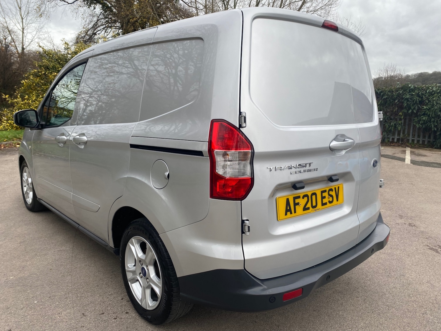 Used Ford Transit Courier 2020 for sale - 76919089: Photo 6