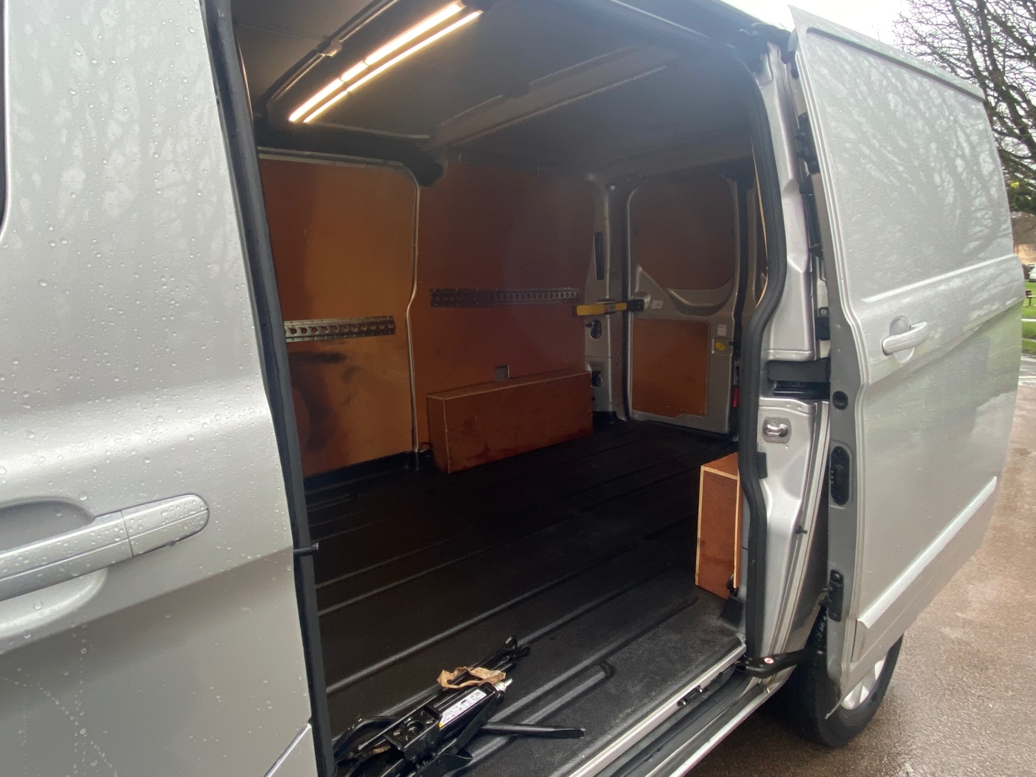 Used Ford Transit Custom 2022 for sale - 77453564: Photo 10