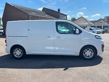 Used Vauxhall Vivaro 2020 for sale - 79101527: Photo