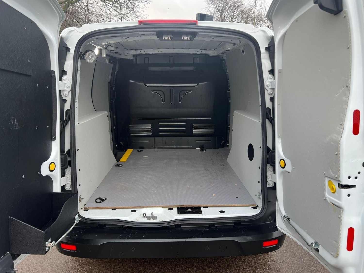 Used Ford Transit Connect 2020 for sale - 77453613: Photo 10