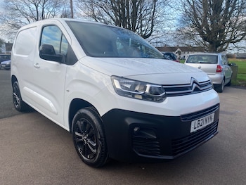 Used Citroen Berlingo 2021 for sale - 76918745: Photo
