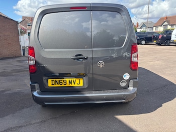 Used Vauxhall Combo 2019 for sale - 79571852: Photo
