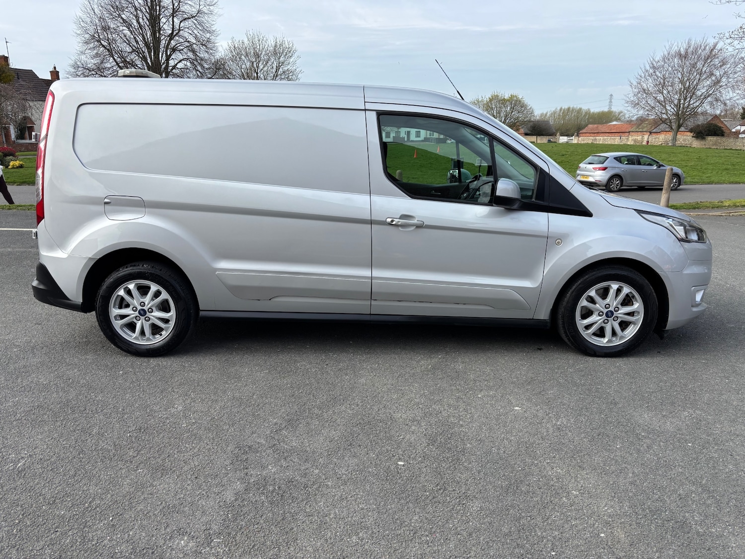 Used Ford Transit Connect 2018 for sale - 77984941: Photo 5