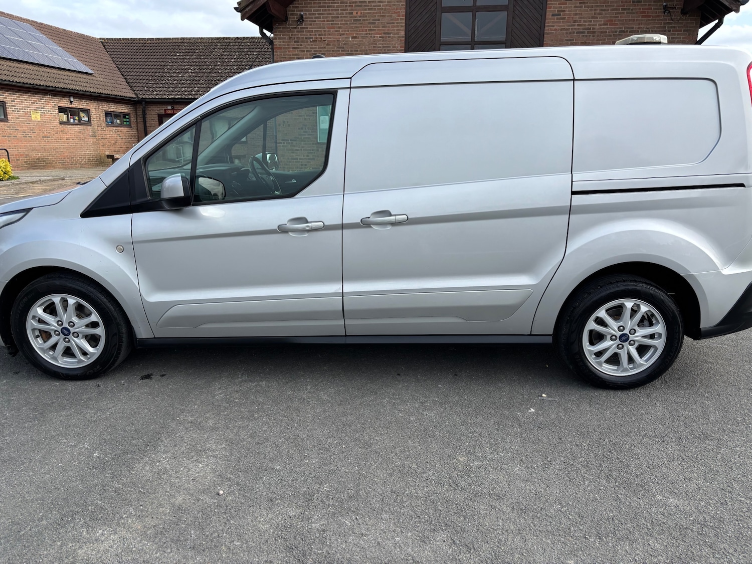 Used Ford Transit Connect 2018 for sale - 77984941: Photo 6
