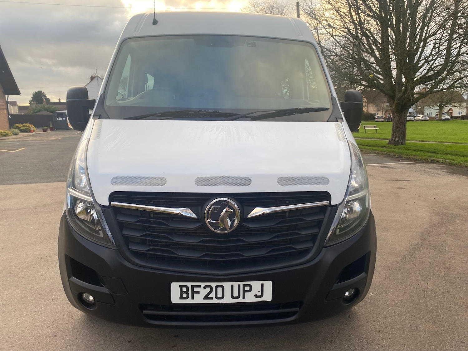 Used Vauxhall Movano 2020 for sale - 76918206: Photo 2