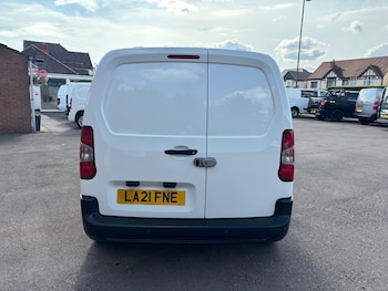 Used Citroen Berlingo 2021 for sale - 79543006: Photo