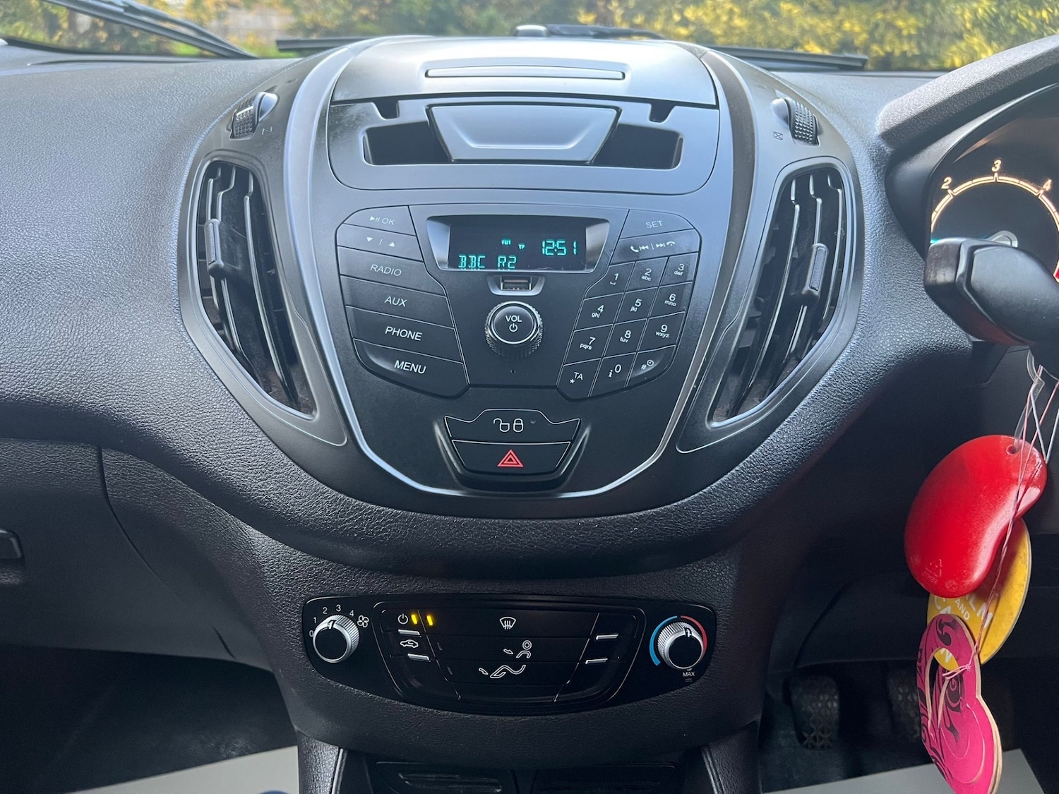 Used Ford Transit Courier 2018 for sale - 76517745: Photo 11