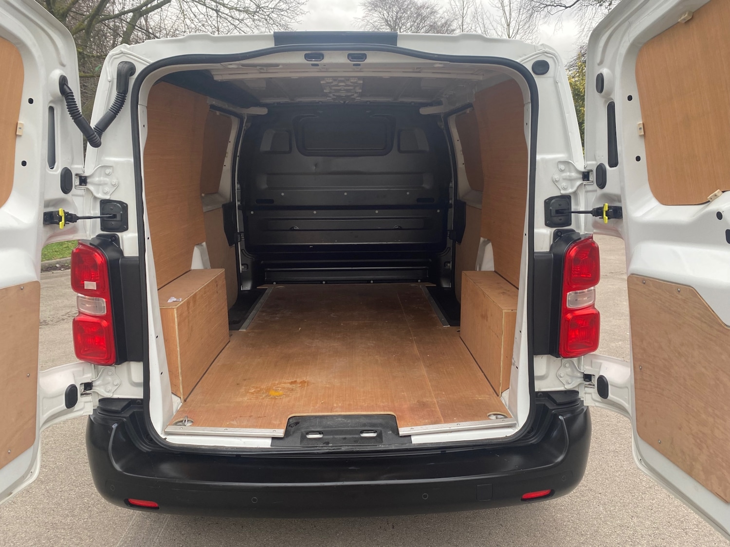 Used Vauxhall Vivaro 2020 for sale - 77271627: Photo 10