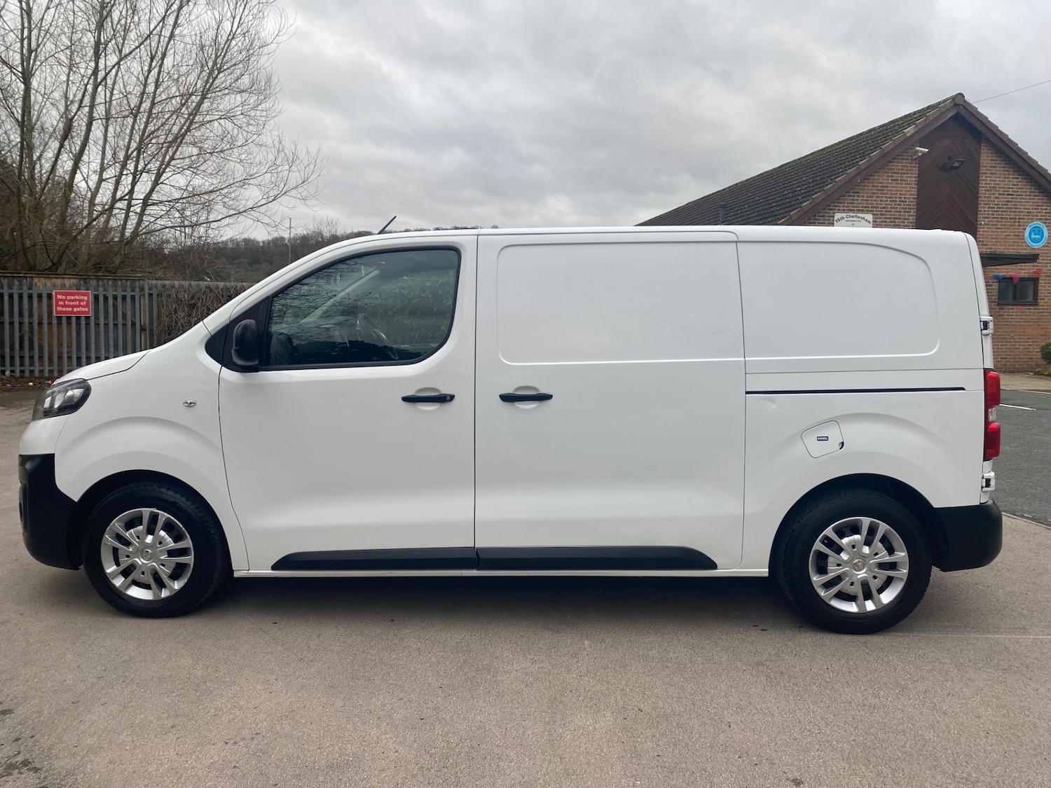 Used Vauxhall Vivaro 2020 for sale - 77271627: Photo 5