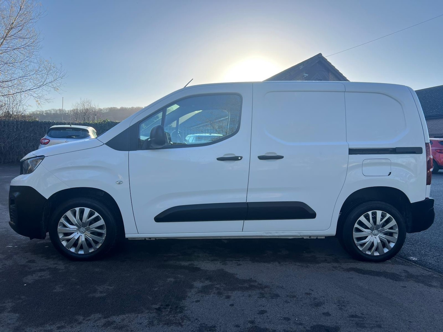 Used Peugeot Partner 2020 for sale - 76830793: Photo 4