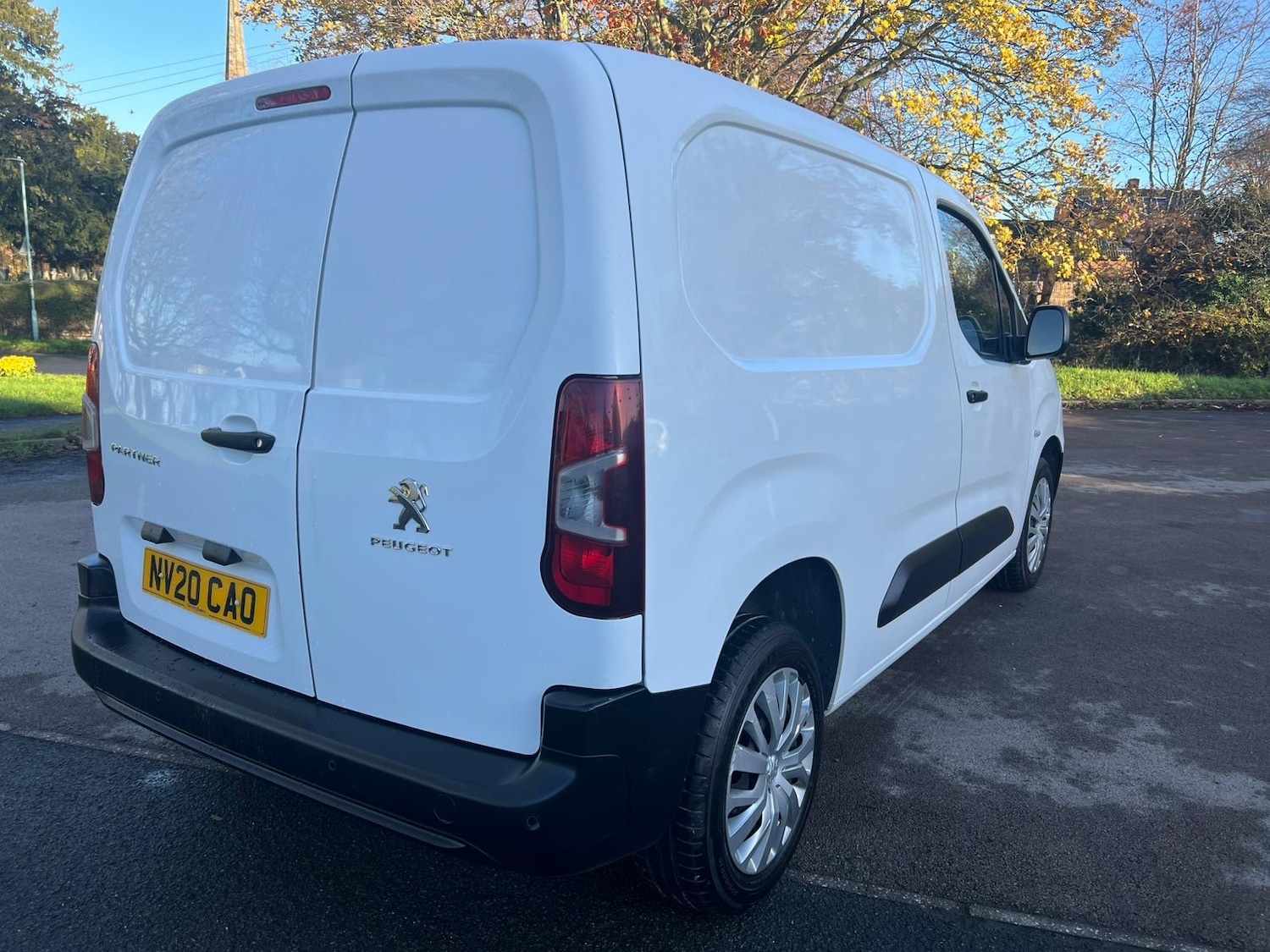 Used Peugeot Partner 2020 for sale - 76830793: Photo 7