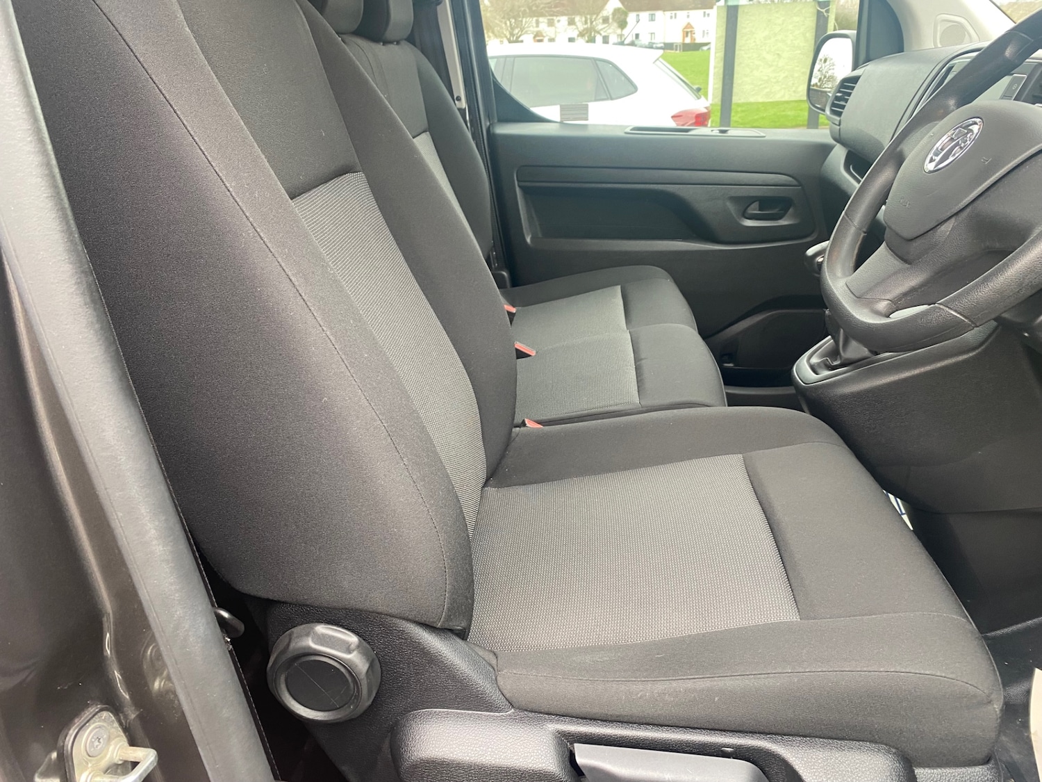 Used Vauxhall Vivaro 2023 for sale - 77618927: Photo 14