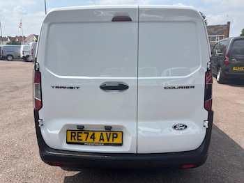 Used Ford Transit Courier 2024 for sale - 79275032: Photo