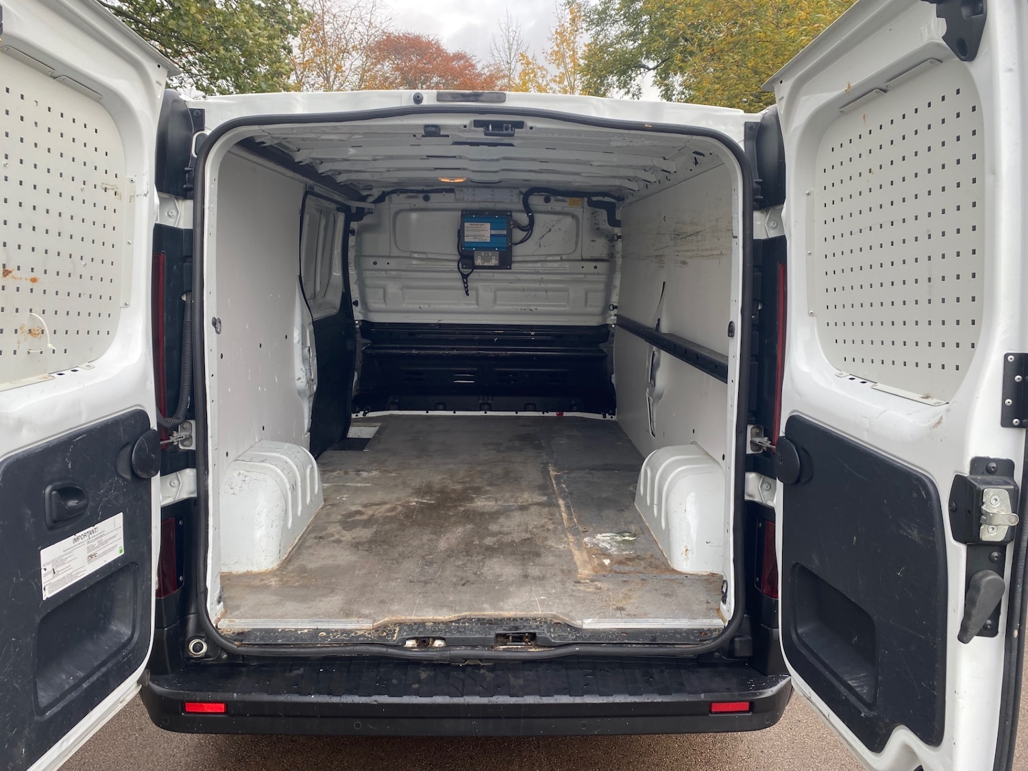 Used Vauxhall Vivaro 2017 for sale - 76452015: Photo 11