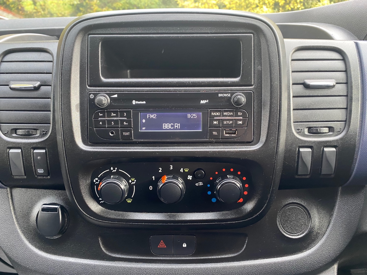 Used Vauxhall Vivaro 2017 for sale - 76452015: Photo 15