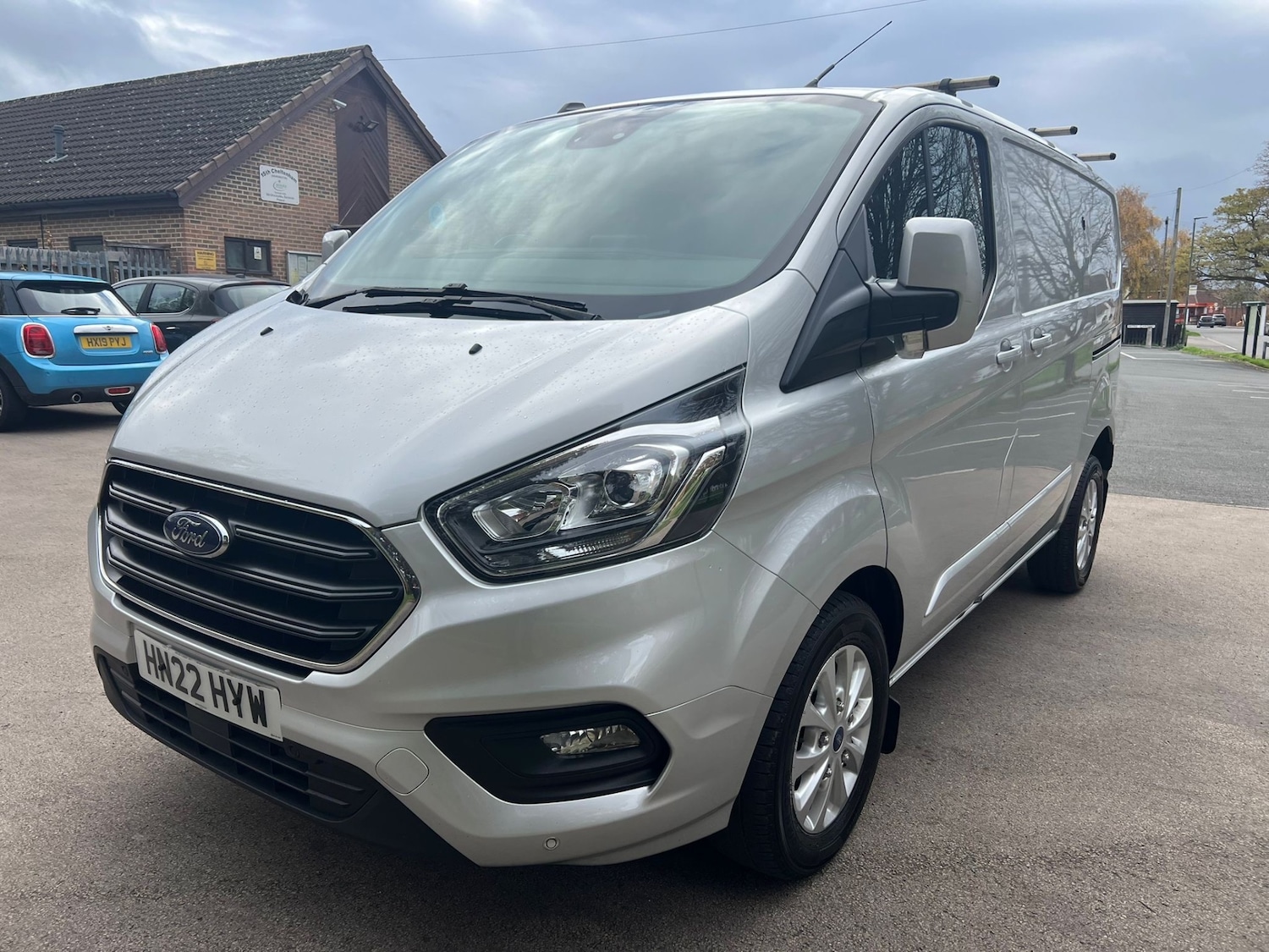 Used Ford Transit Custom 2022 for sale - 76464524: Photo 2