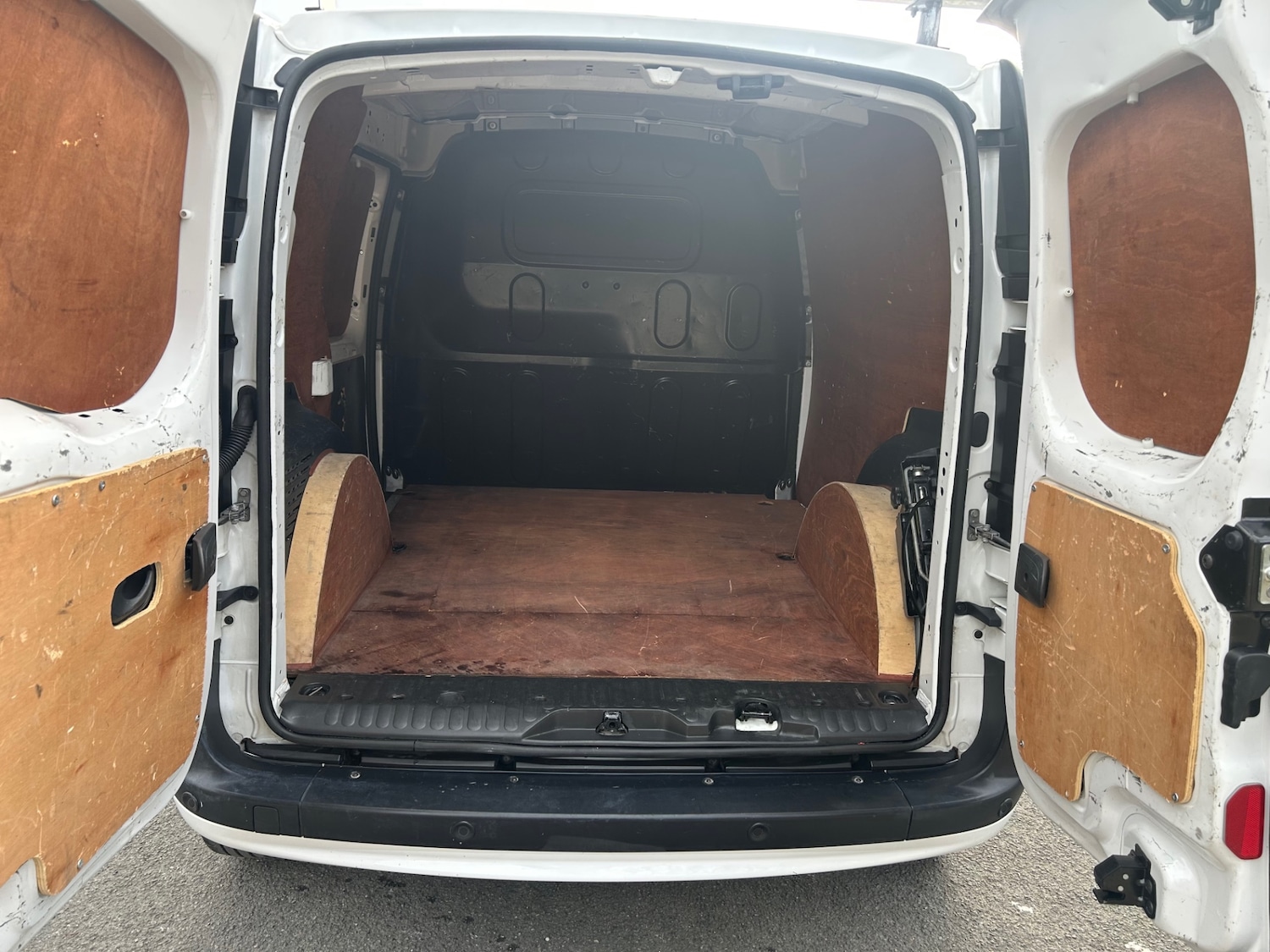 Used Renault Kangoo 2019 for sale - 77830218: Photo 12