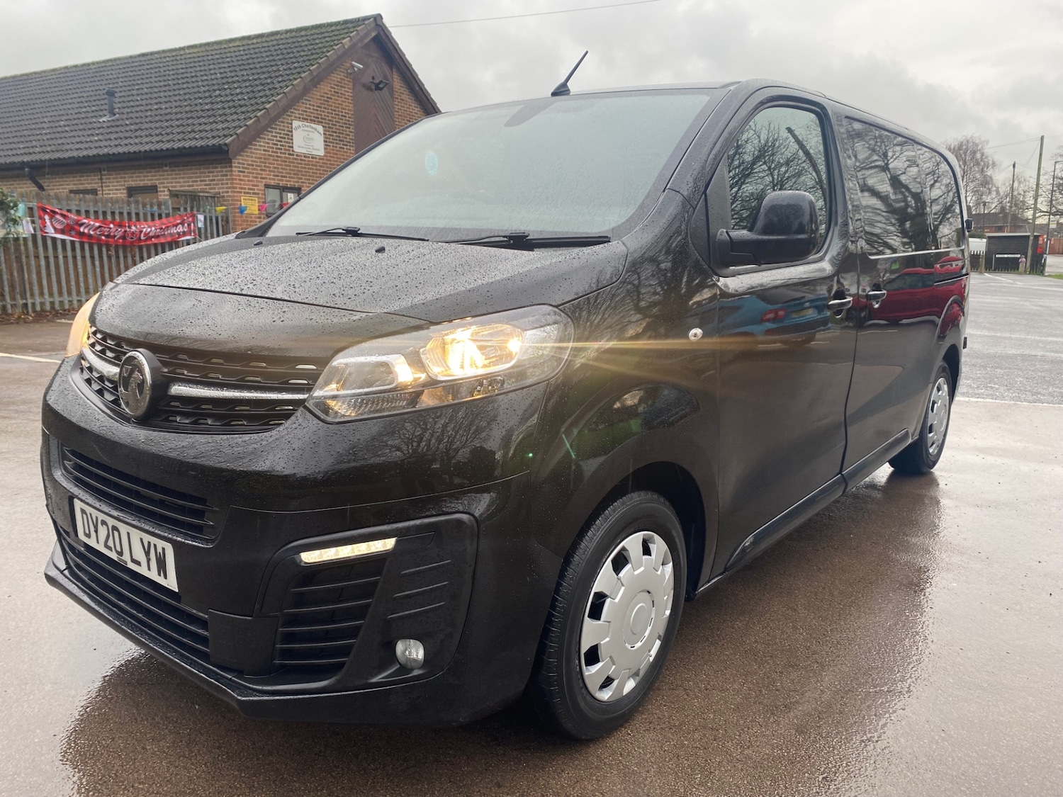 Used Vauxhall Vivaro 2020 for sale - 77195519: Photo 3