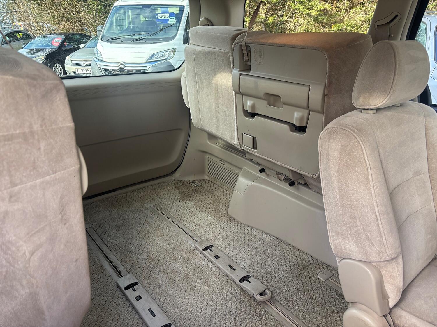 Used Toyota Alphard 2017 for sale - 76444414: Photo 12