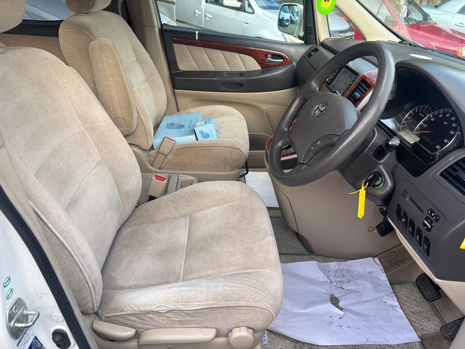 Used Toyota Alphard 2017 for sale - 76444414: Photo 4