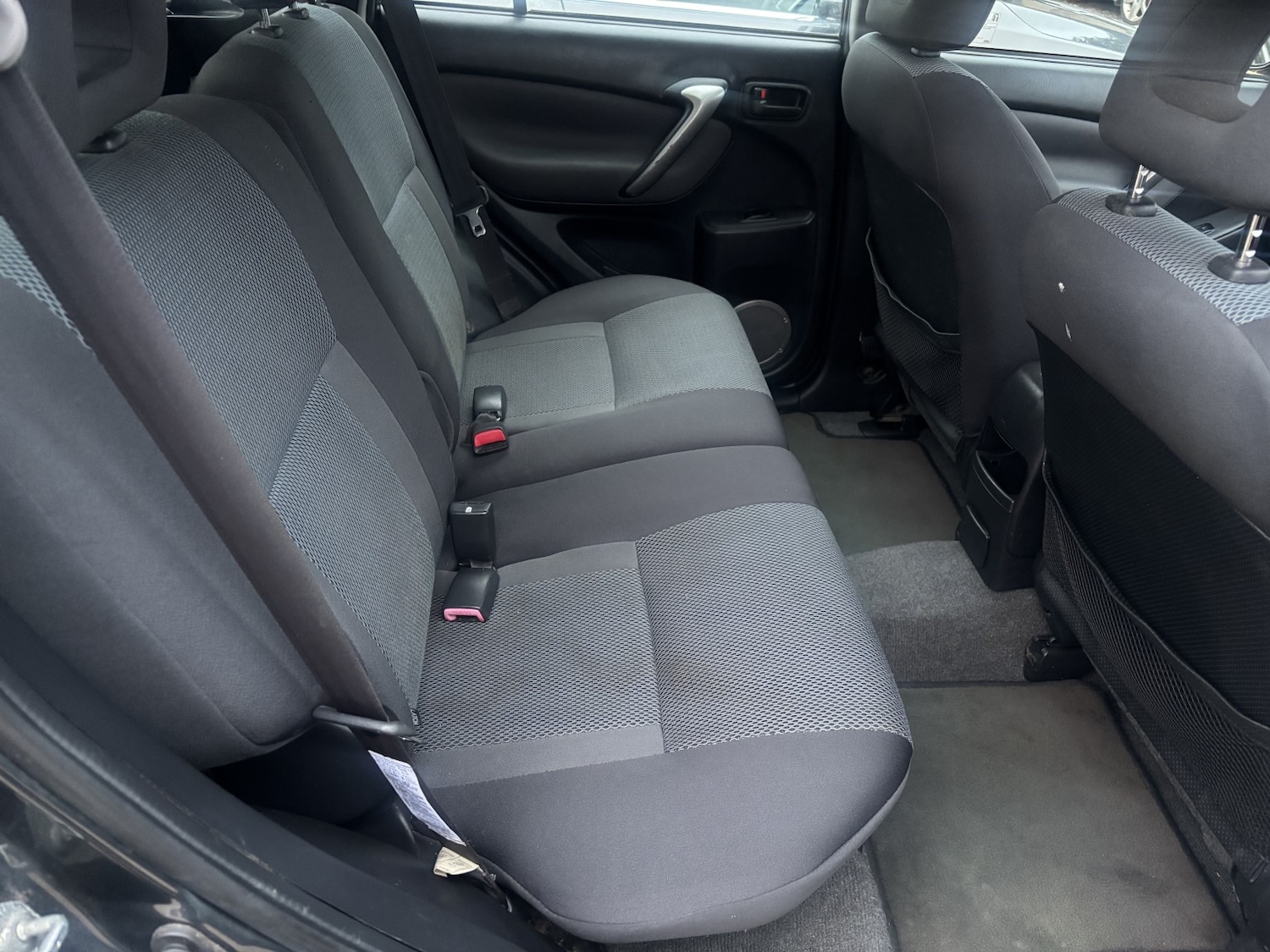 Used Toyota RAV4 2003 for sale - 76397022: Photo 7