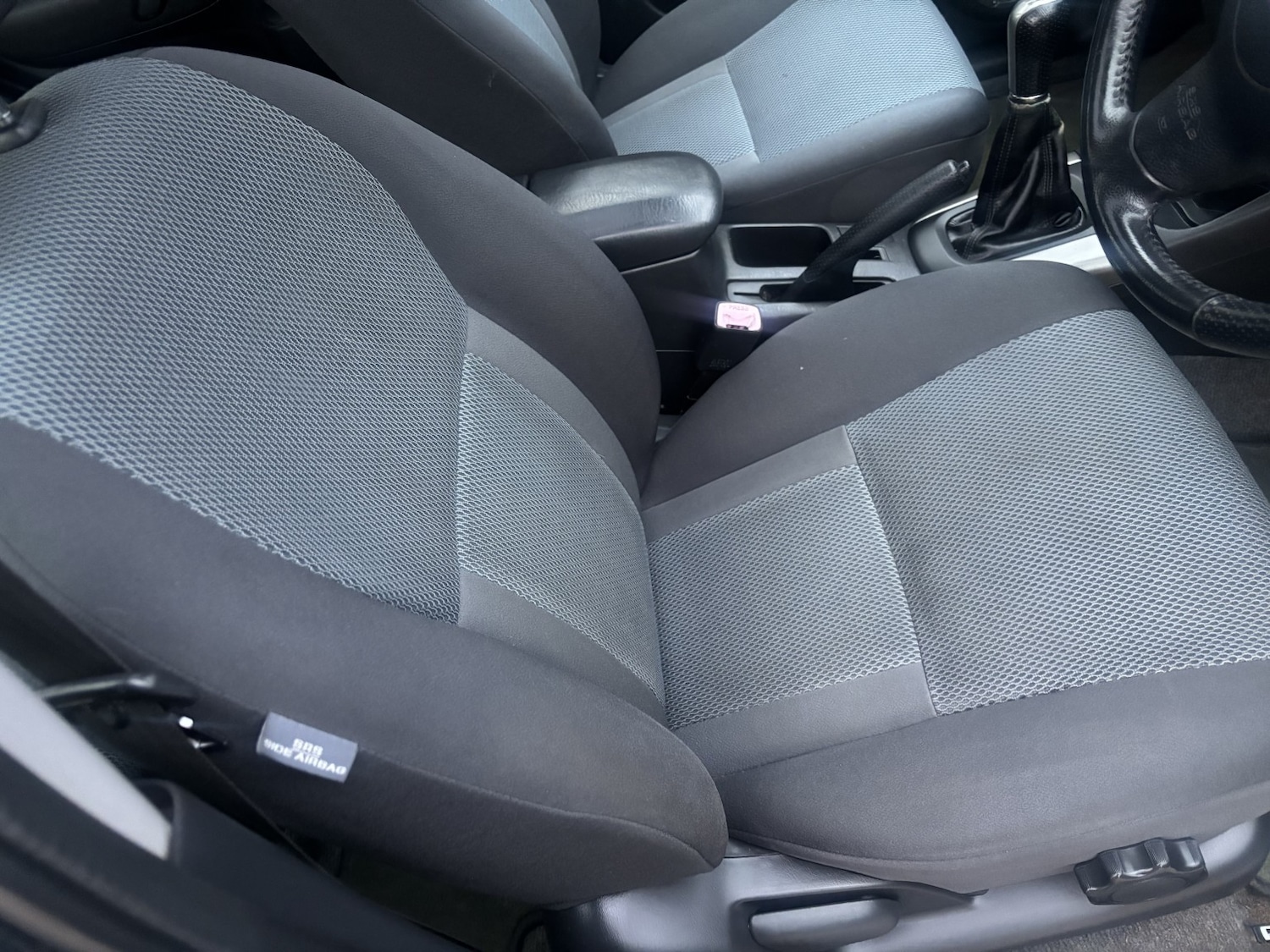 Used Toyota RAV4 2003 for sale - 76397022: Photo 9