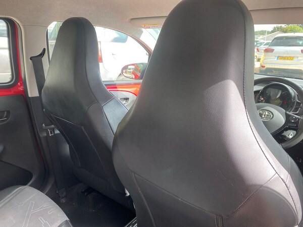 Used Toyota AYGO 2014 for sale - 76101110: Photo 7