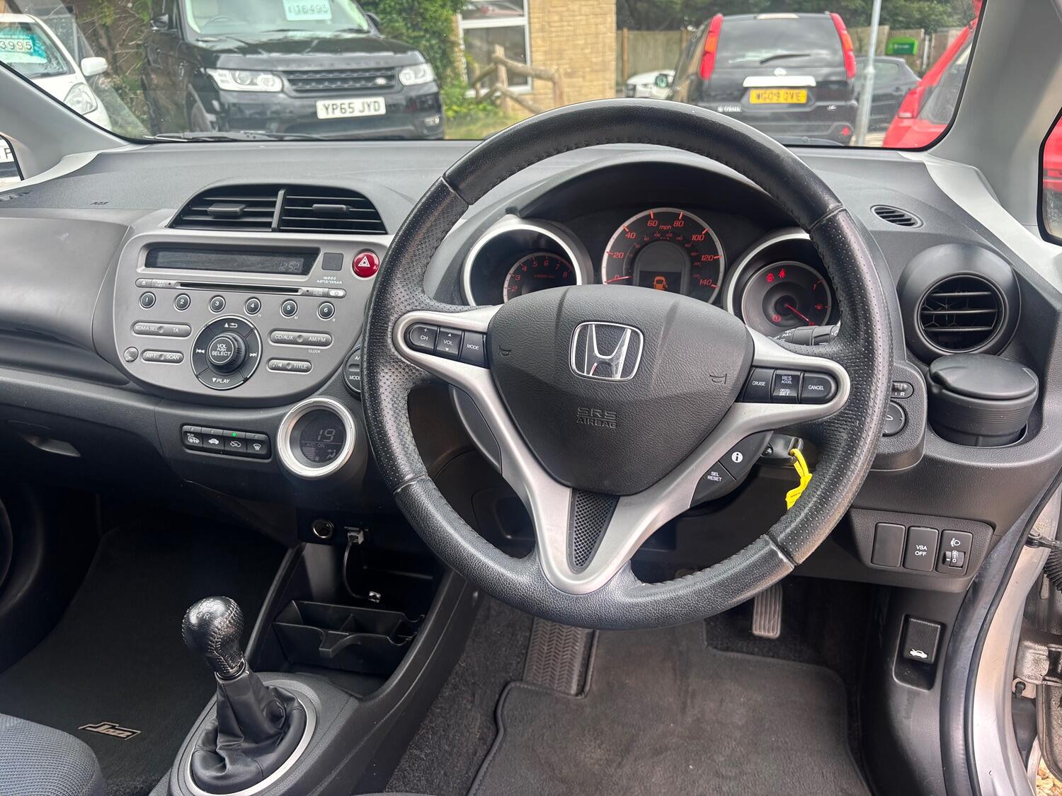 Used Honda Jazz 2008 for sale - 76793736: Photo 5