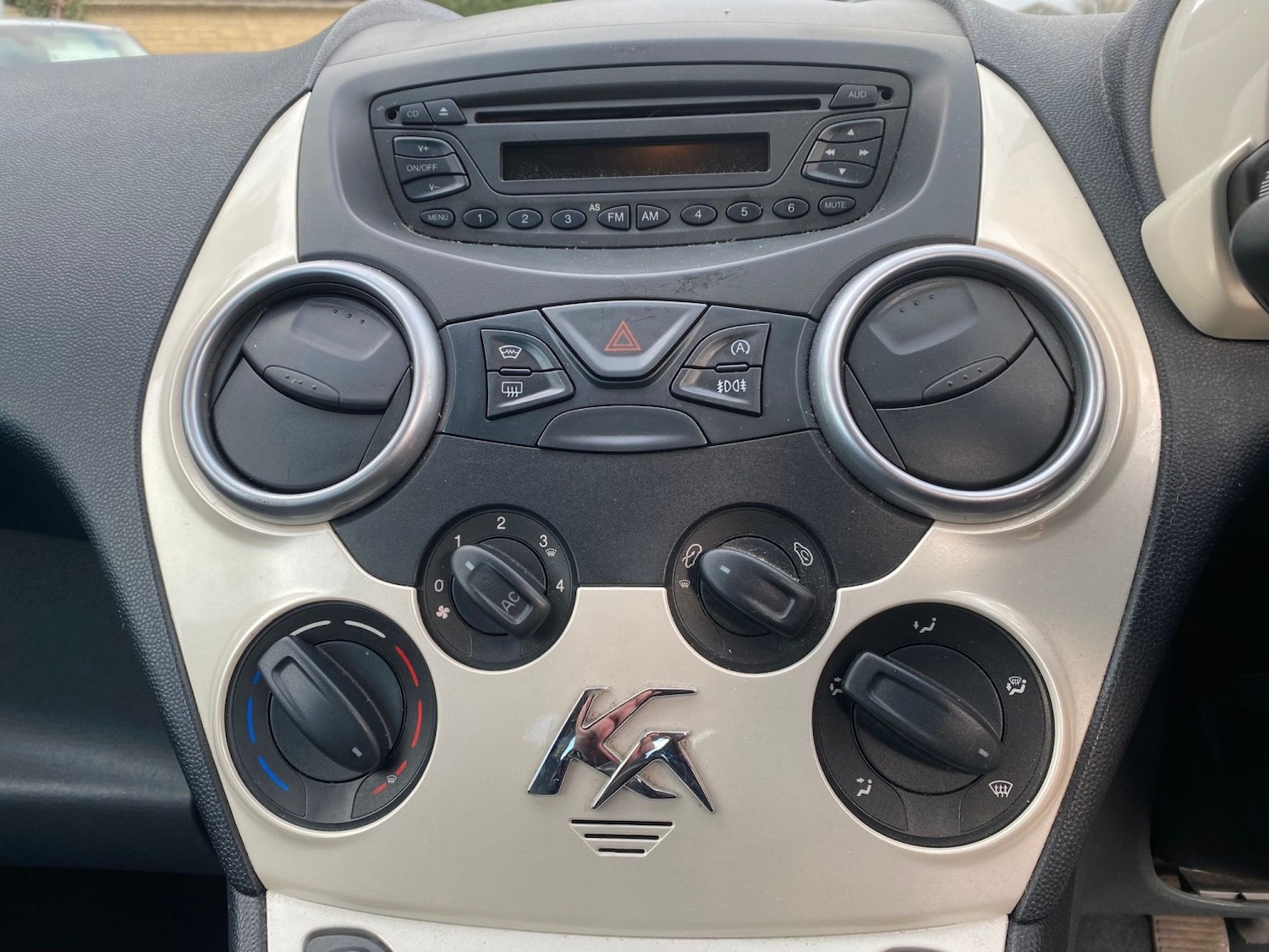 Used Ford Ka 2009 for sale - 76649811: Photo 11