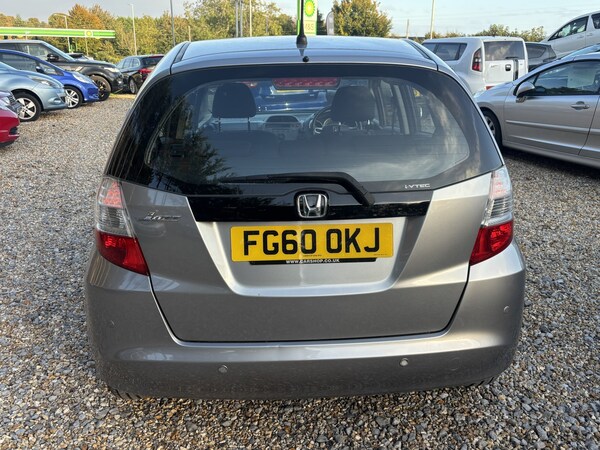 Used Honda Jazz 2010 for sale - 76237135: Photo 5