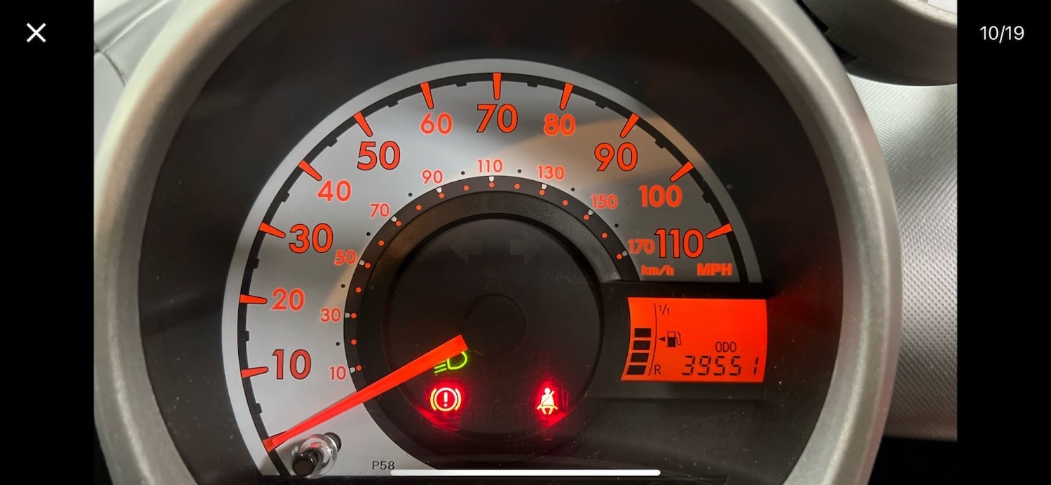 Used Peugeot 107 2010 for sale - 76591477: Photo 6