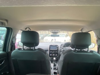 Used Renault Clio 2015 for sale - 77508576: Photo