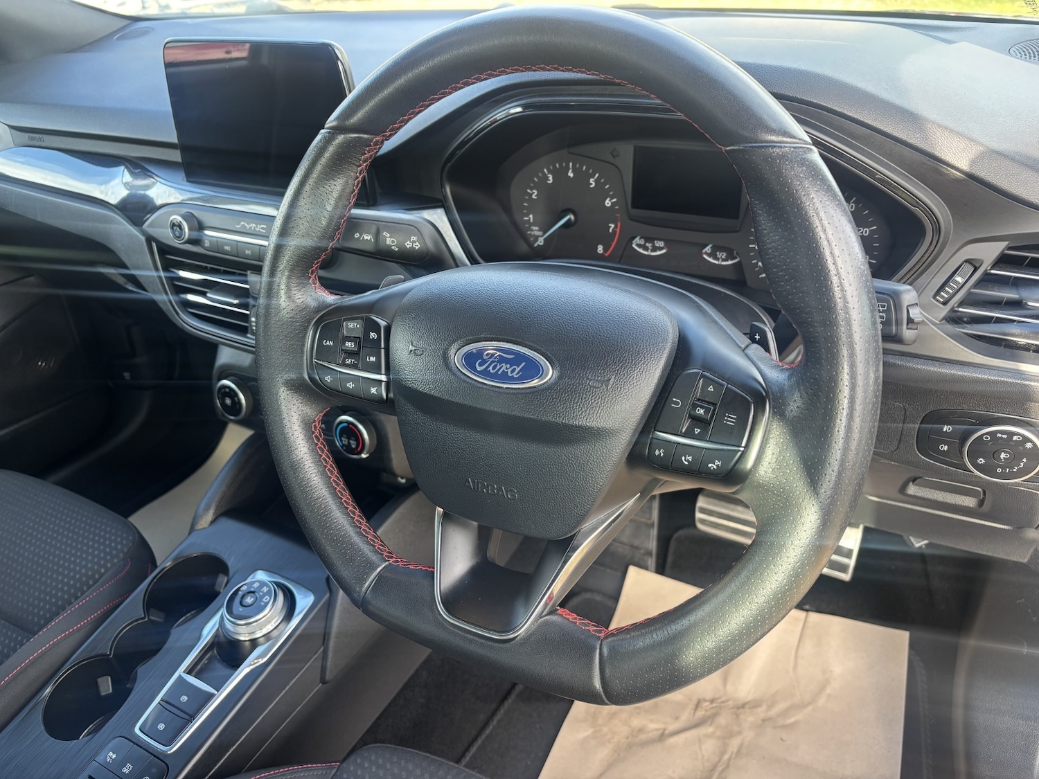 Used Ford Focus 2019 for sale - 77438479: Photo 2