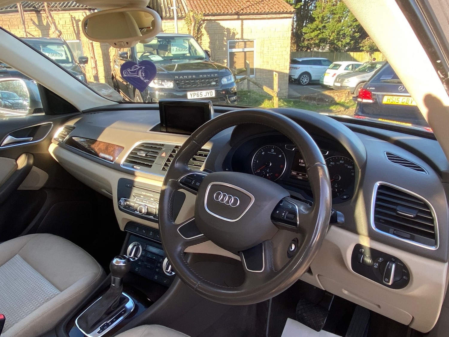 Used Audi Q3 2013 for sale - 77483697: Photo 17