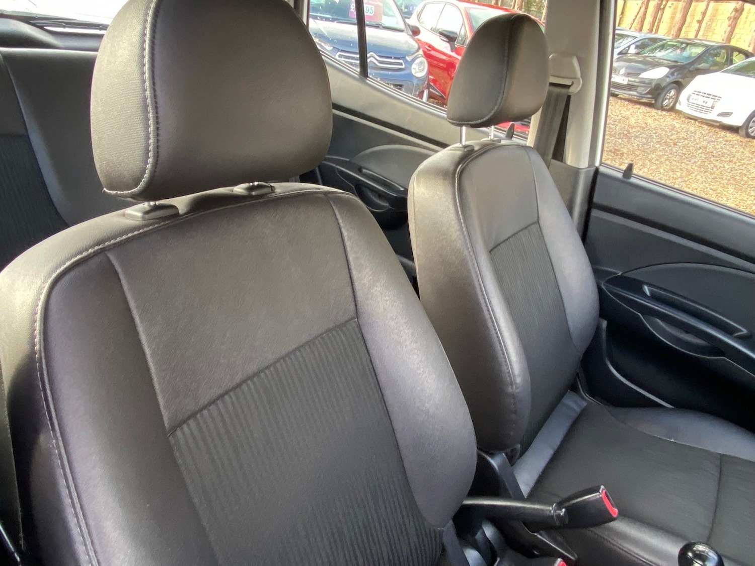 Used Kia Picanto 2010 for sale - 76877584: Photo 18