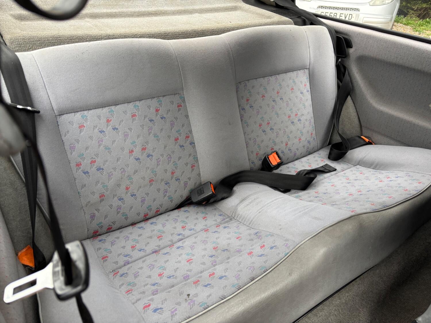 Used Volkswagen Polo 1993 for sale - 76793733: Photo 14