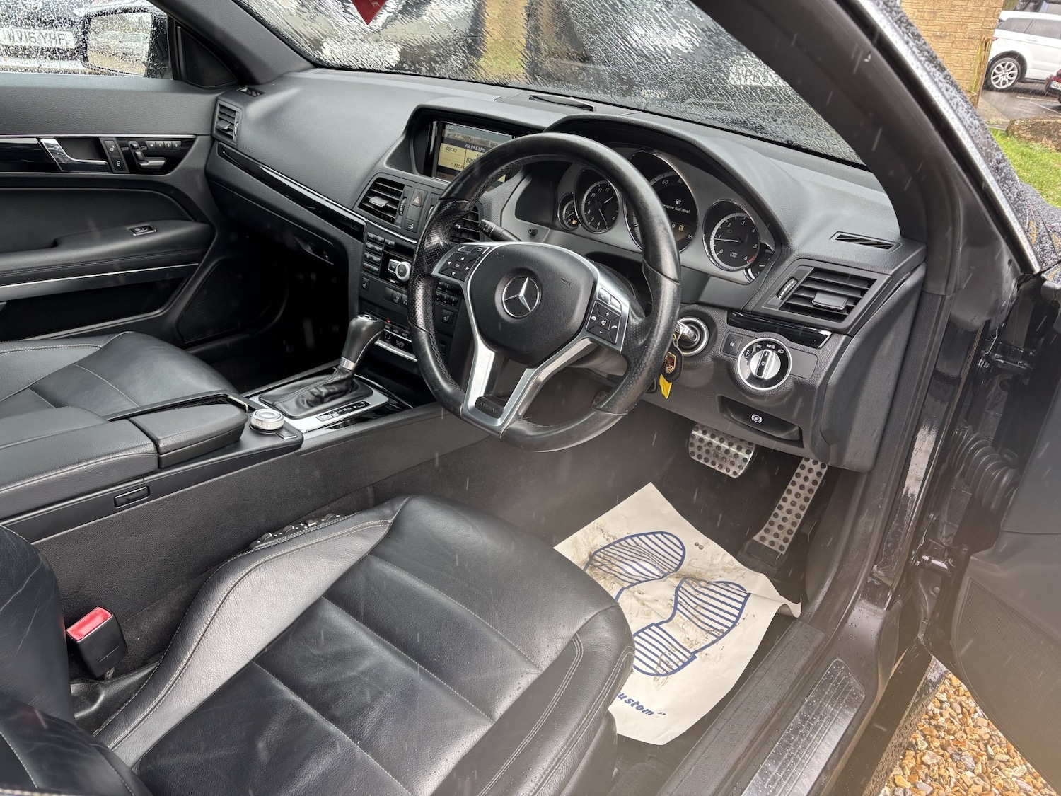 Used Mercedes-Benz E Class 2012 for sale - 77465706: Photo 4