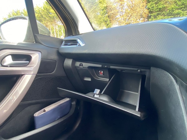 Used Peugeot 2008 2016 for sale - 76120344: Photo 5